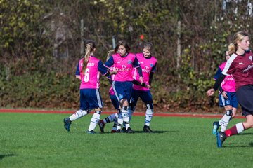 Bild 327 - B-Juniorinnen Halstenbek-Rellingen - Hamburger SV 2 : Ergebnis: 3:8